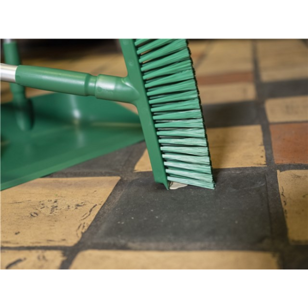 Vikan stofferbezem met haakse schroefdraad medium groen 250x120x30 mm (31032)