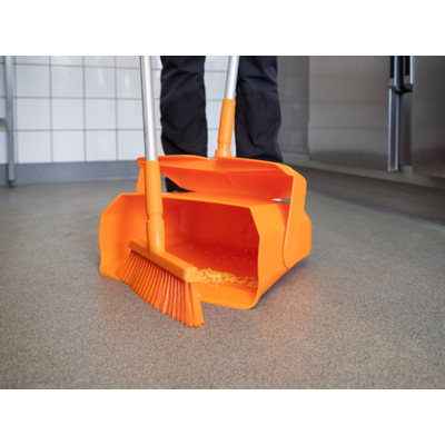 Vikan combinatieset blik/veger met lange steel 840 mm afsluitbaar rood 250 mm (56654)